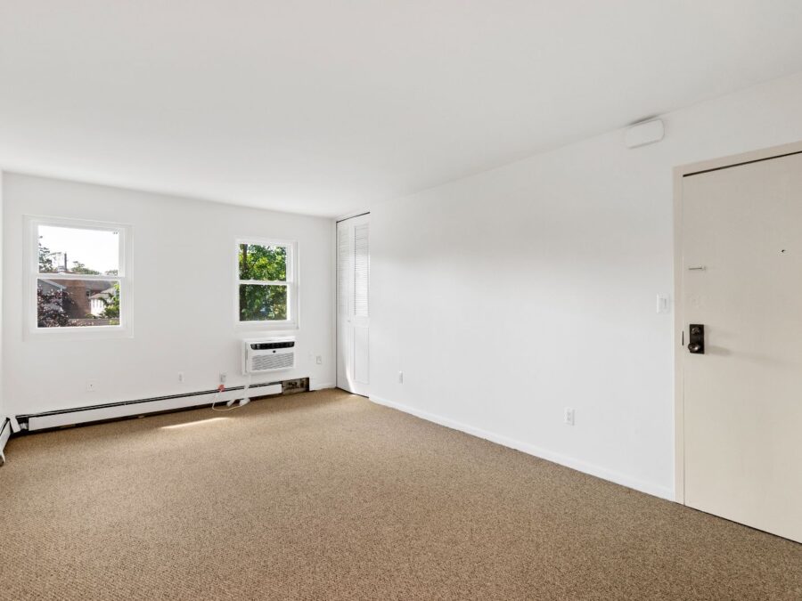 Living room with individual A/C